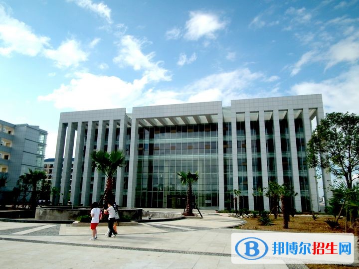 貴州不想讀中專(zhuān)學(xué)校