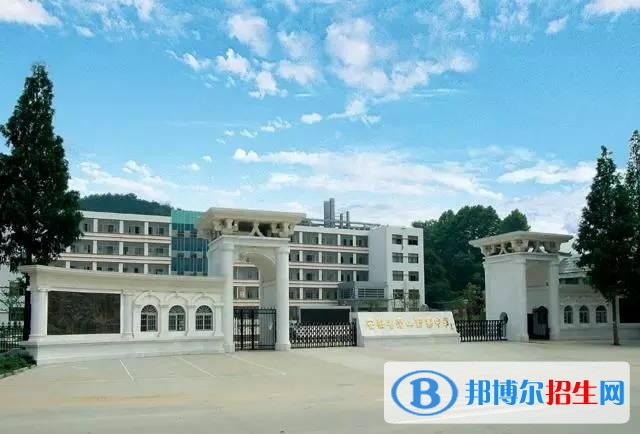  安徽黃梅戲藝術(shù)職業(yè)學(xué)院單招報(bào)名條件