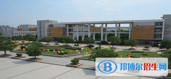 安徽商貿職業(yè)技術學院2019單招錄取分數線