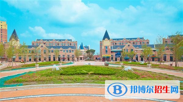 四川文化傳媒職業(yè)學院五年制大專學校網(wǎng)址