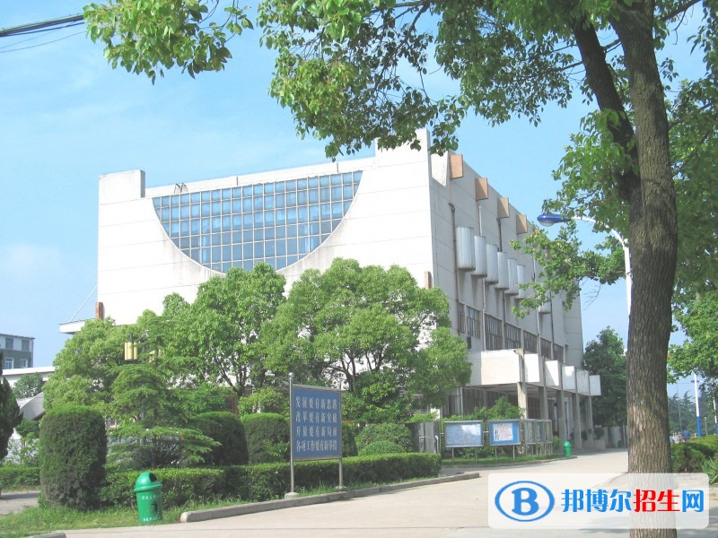 安徽職業(yè)技術(shù)學(xué)院單招報名條件