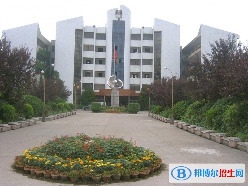 六盤水有哪些中專學校最好就業(yè)