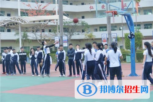 巴中沒(méi)高中畢業(yè)證能去中專學(xué)校
