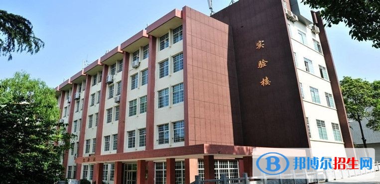 四川郵電職業(yè)技術(shù)學(xué)院五年制大專報名條件