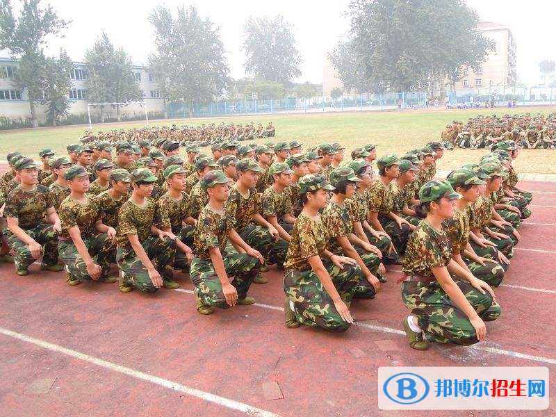 巴中中專學校讀幾年