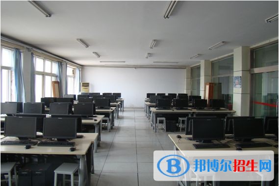 巴中中專學?？梢詫W什么