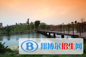 湖南交通職業(yè)技術(shù)學(xué)院?jiǎn)握袌?bào)名條件