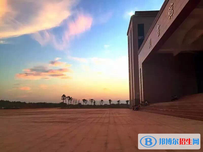 江西洪州職業(yè)學(xué)院?jiǎn)握谐煽?jī)查詢(xún)時(shí)間