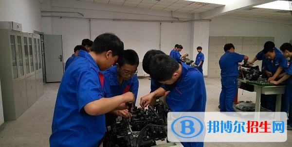 內(nèi)江中專學校哪個好