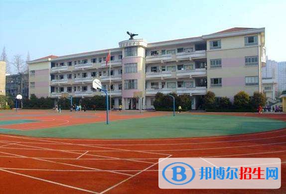 安順什么中專學校最好