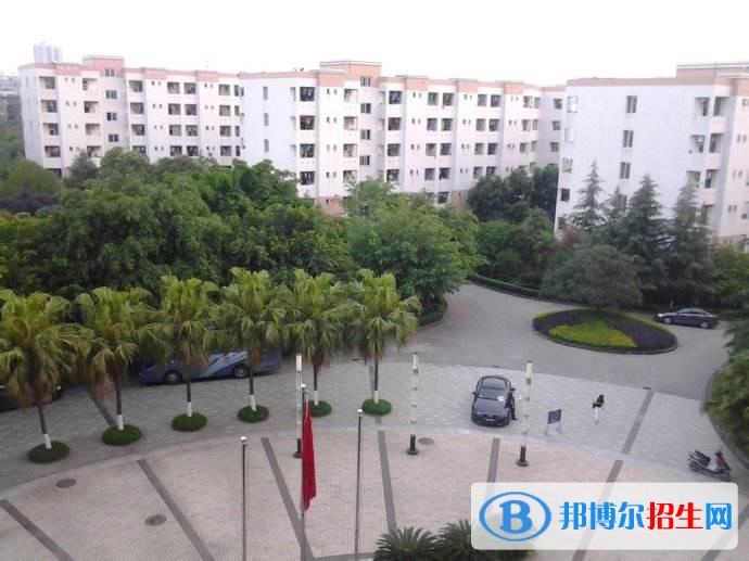 四川師范大學(xué)幼師學(xué)院五年制大專學(xué)校宿舍