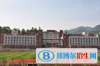 銅仁初中女生上什么中專學校好
