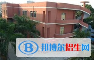 湛江藝術(shù)學校招生辦聯(lián)系電話