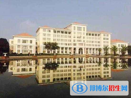 廣西金融職業(yè)技術(shù)學(xué)院單招報名條件