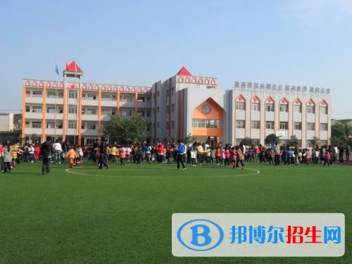 德陽讀什么中專學(xué)校好