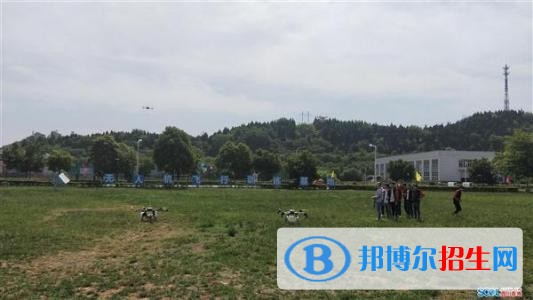 德陽中專學校讀幾年