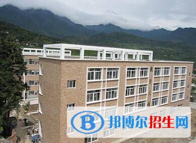 雅安中專學校什么時候開學