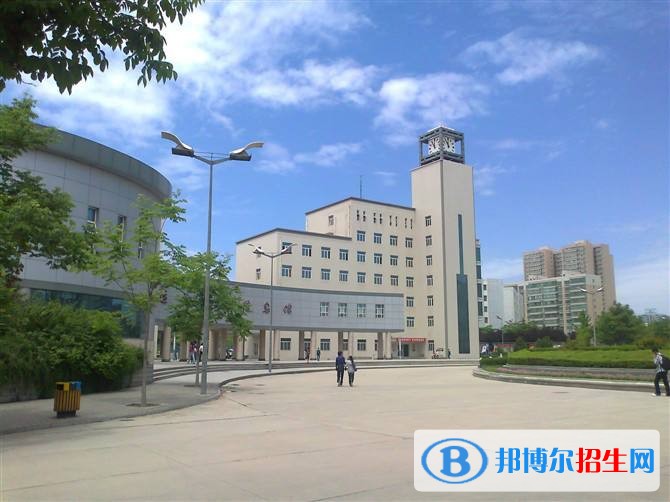 西安讀中專學校好還是讀高中好