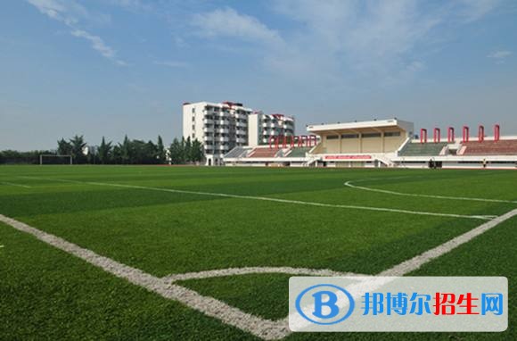 遂寧讀中專學(xué)校好還是高中好