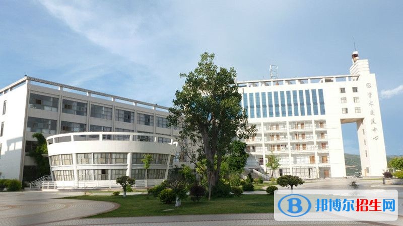 文山女生上中專學校學什么好