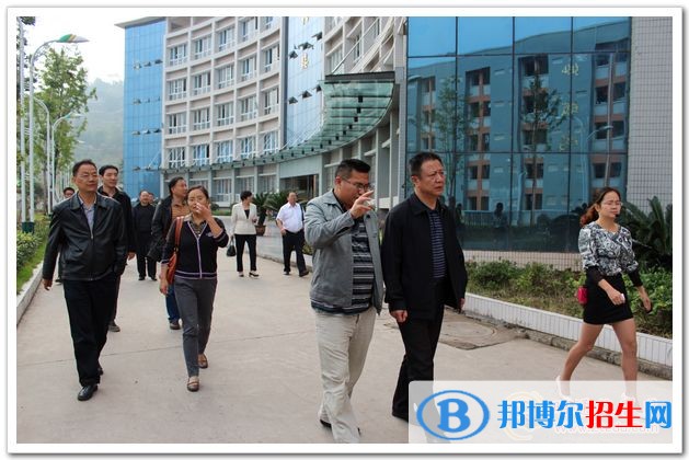 昭通讀中專學校多少錢