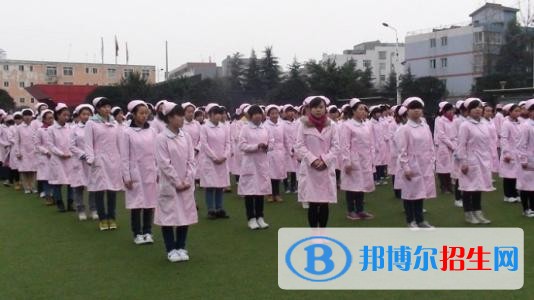 成都衛(wèi)生學(xué)校招生簡章 成都衛(wèi)校報名條件