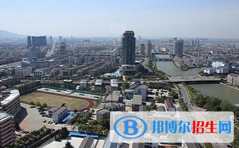 無(wú)錫中專學(xué)校和中專有哪些區(qū)別