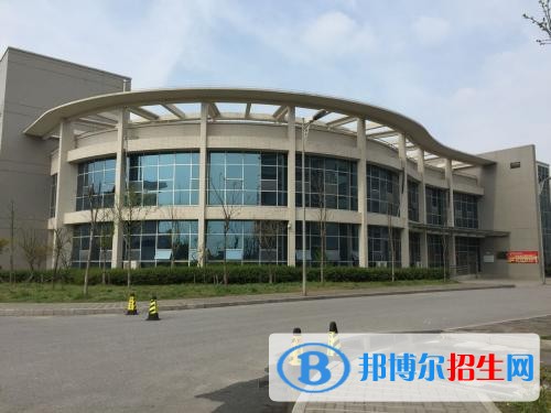 南通中專學(xué)?？梢钥即髮W(xué)嗎
