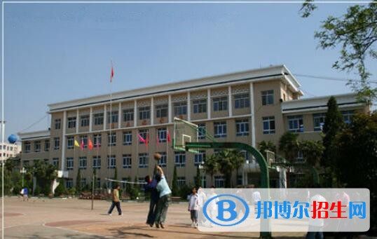 安順第二高級中學怎么樣、好不好