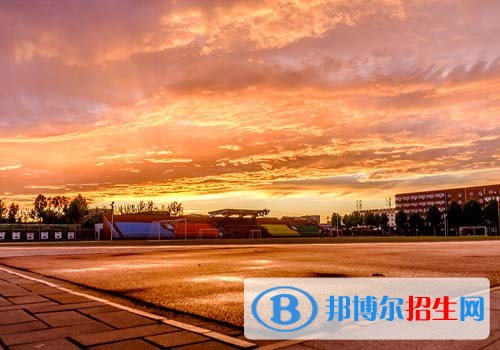 成都什么樣的學校能招生中職畢業(yè)生