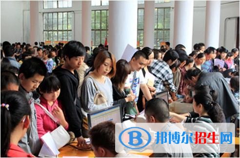 漢中職業(yè)技術(shù)學(xué)院五年制大專2019年報(bào)名條件、招生要求、招生對象
