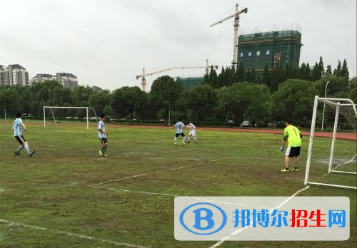 昆山登云科技職業(yè)學(xué)院五年制大專(zhuān)2019年招生代碼