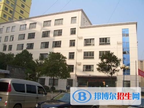 長(zhǎng)沙初中讀中專
