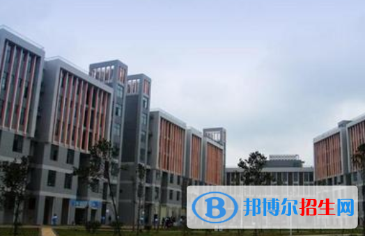 長(zhǎng)沙上中專可以考大學(xué)嗎 