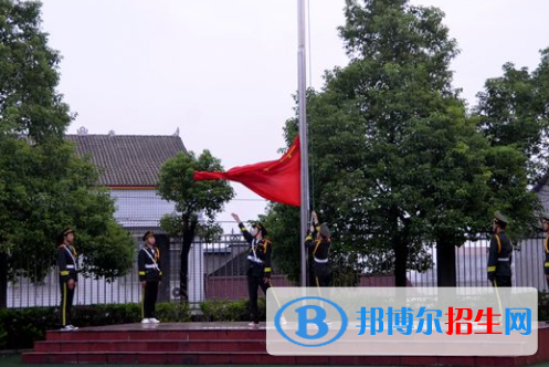 長沙男孩子讀中專學什么好