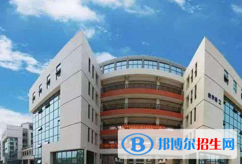 長(zhǎng)沙初中畢業(yè)可以讀中專(zhuān)學(xué)校嗎