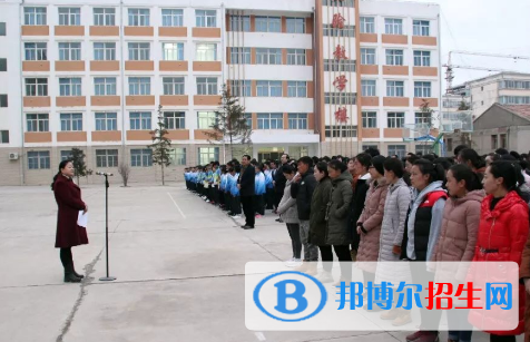 甘南州衛(wèi)生學(xué)校五年制大專2020年學(xué)費、收費多少