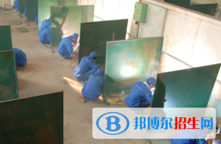 金昌技師學(xué)院五年制大專(zhuān)2020年有哪些專(zhuān)業(yè)