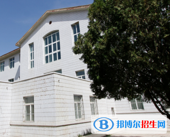 甘肅畜牧工程職業(yè)技術(shù)學(xué)院五年制大專2020年報(bào)名條件、招生要求、招生對(duì)象