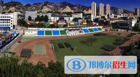 甘肅中專鐵路學(xué)?？梢钥即髮? width=