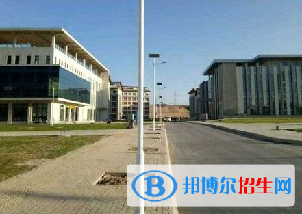 甘肅省財(cái)貿(mào)職業(yè)學(xué)院五年制大專2020年招生錄取分?jǐn)?shù)線