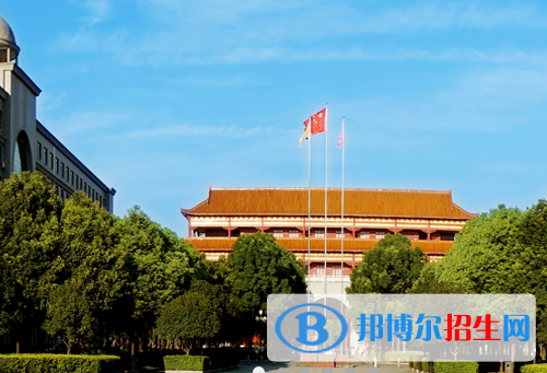 重慶的衛(wèi)校讀了中?？梢匀ラL(zhǎng)沙醫(yī)學(xué)院讀大專嗎