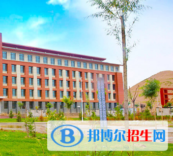 甘肅省醫(yī)藥學(xué)校五年制大專2020年報(bào)名條件、招生要求、招生對(duì)象