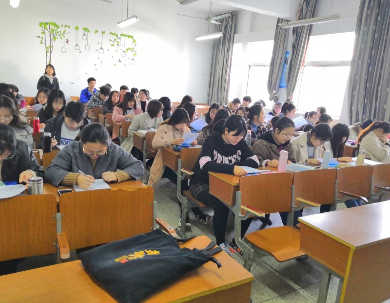 揚(yáng)州大學(xué)醫(yī)學(xué)院2020年報名條件、招生要求