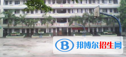 梧州衛(wèi)生學校2020年招生辦聯系電話 