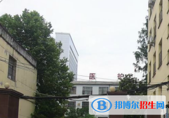 湖北現(xiàn)代科技學校2020年報名條件、招生要求、招生對象