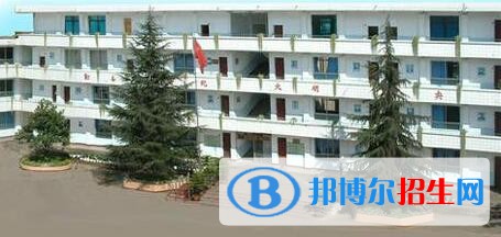六盤水市西南計(jì)算機(jī)學(xué)校怎么樣、好不好