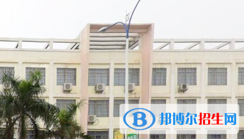 合浦中等職業(yè)技術(shù)學(xué)校2020年招生辦聯(lián)系電話(huà)