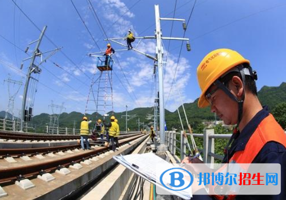 四川2020年男生度什么地鐵學校