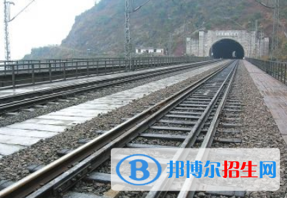 四川2020鐵路學校有女生嗎